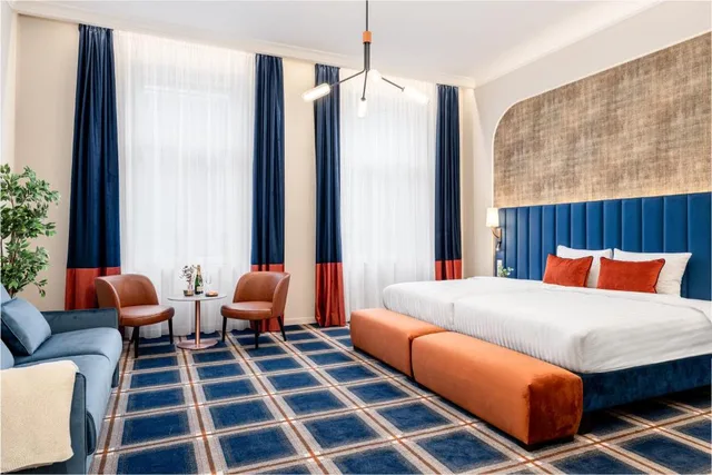 جناح جونيور، Basiliq Hotel 1/5
