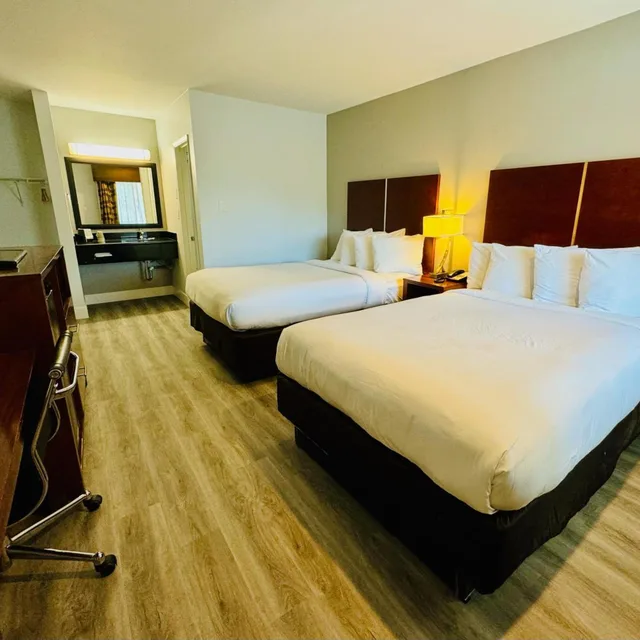 غرفة رباعية، Rodeway Inn Martinez, CA 3/6