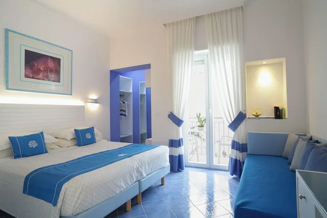غرفة ثلاثية بإطلالة على الحديقة بشرفة، Aurora Hotel & Suites Sul Mare 2/6