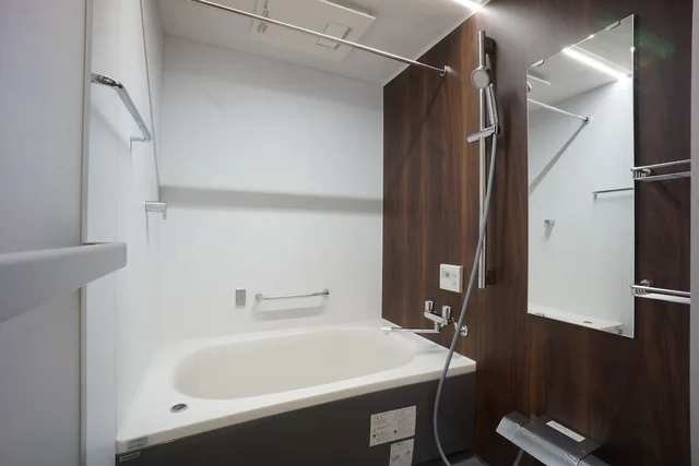 Room, Triple, 3 Beds, WIRES HOTEL James zaka 5/5