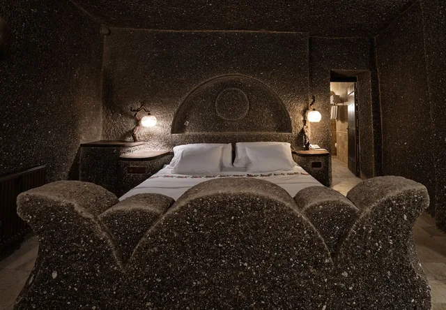 Cave, Suite, Quadruple, Queen and Twin Beds، Grand Cave Suites 3/9