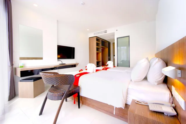 غرفة ديلوكس بسرير كينج، PHOENIX HOTEL KARON BEACH 5/10