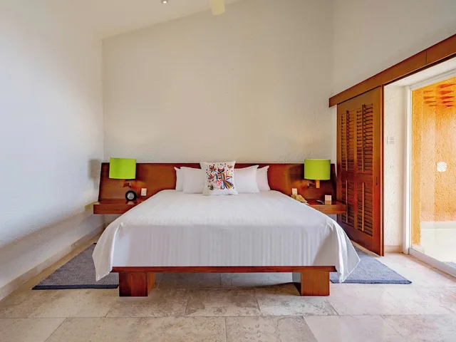 جناح جونيور بسرير كينج، Las Brisas Ixtapa 3/10