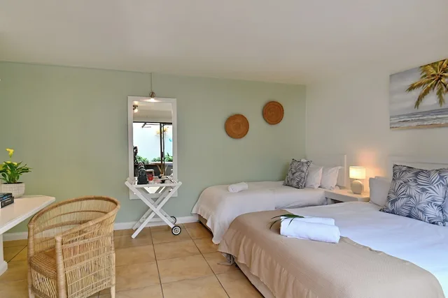 غرفة قياسية ثلاثية، Sandals Guest House 6/10