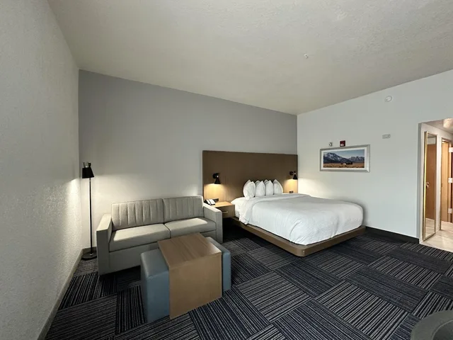 Standard, King Bed, Sofa, Accessible, Best Western Cheyenne 1/4