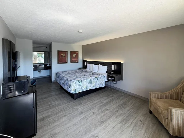 غرفة ديلوكس بسرير كينج للمدخنين، Motel6 Stafford, VA - Quantico 2/10