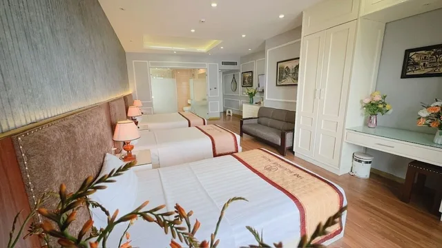 Tower, Family, Balcony، HANOI HM BOUTIQUE HOTEL 9/10