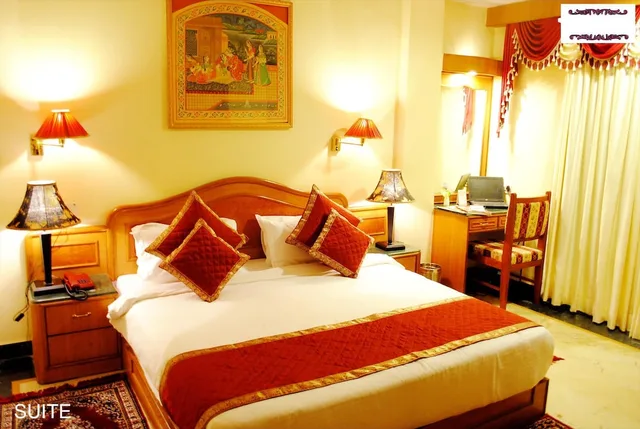 غرفة قياسية بسرير كوين بإطلالة على المدينة بغرفة نوم واحدة، Fort Chandragupt Hotel 3/6