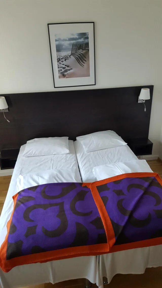 غرفة قياسية بسريرين منفصلين، Hotell Montebello 2/4