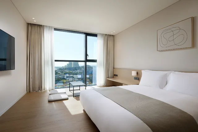 Standard, Double Bed, City View, Ondol Floor، Shilla Stay Yeosu 1/1