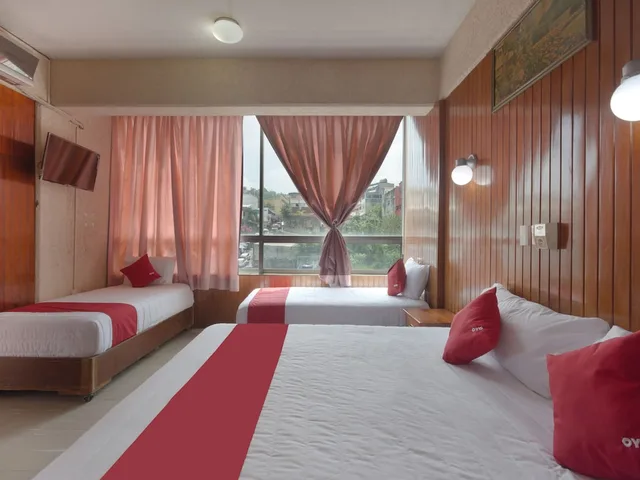 غرفة اقتصادية رباعية بسرير كينج وسريرين منفصلين، OYO Hotel Totonacapan, Papantla 9/10