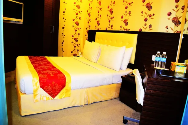 غرفة ديلوكس بسريرين منفصلين، Springz Hotel Bukit Jalil 1/4