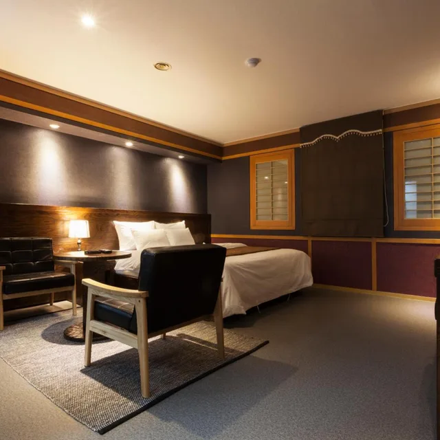 Deluxe, Double Bed, No Parking، Hotel Leaders 4/10