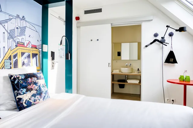 غرفة بسرير كينج، B&B Hotel Brussels Centre Louise 4/10