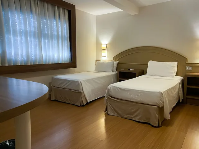غرفة كلاسيكية بسريرين منفصلين، Master Porto Alegre (ex. Holiday Inn Porto Alegre) 3/10