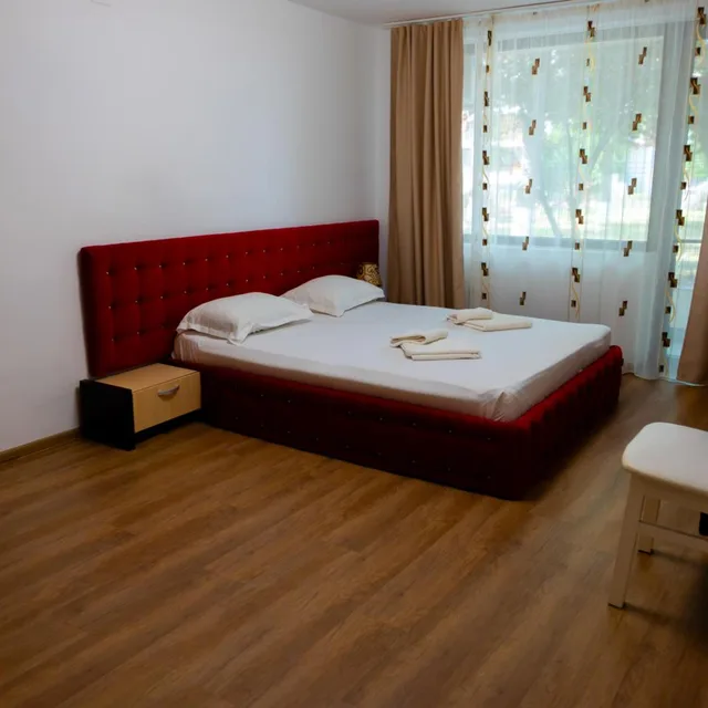 غرفة عائلية بسرير مزدوج في الطابق الأرضي، Hotel Siret 3/10