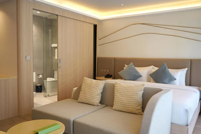 Grand, Pool, Plus, Deluxe, King Bed، Wyndham Garden Naithon Phuket 4/10