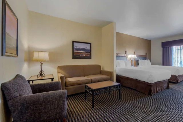 جناح بسريرين كوين مع أريكة، Best Western Plus Bryce Canyon Grand Hotel 3/3