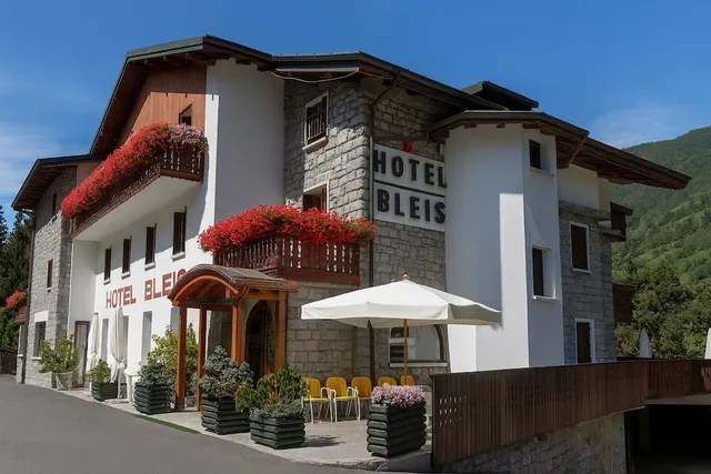 Hotel Bleis، Riva del Garda 5/50