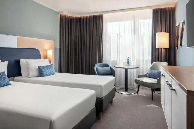 غرفة قياسية بسريرين منفصلين، Vienna House Easy by Wyndham Frankfurt Airport 1/4