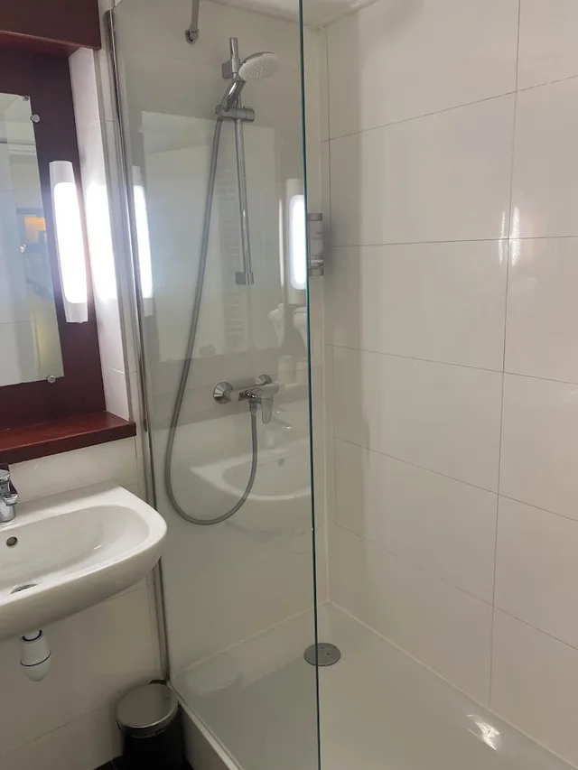 غرفة كومفورت بسرير مزدوج، Hotel Acadie Orly Morangis 7/9