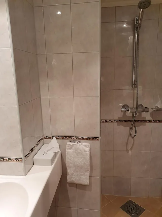 غرفة سوبيريور بسرير مزدوج، Alexandra Hotel 6/9