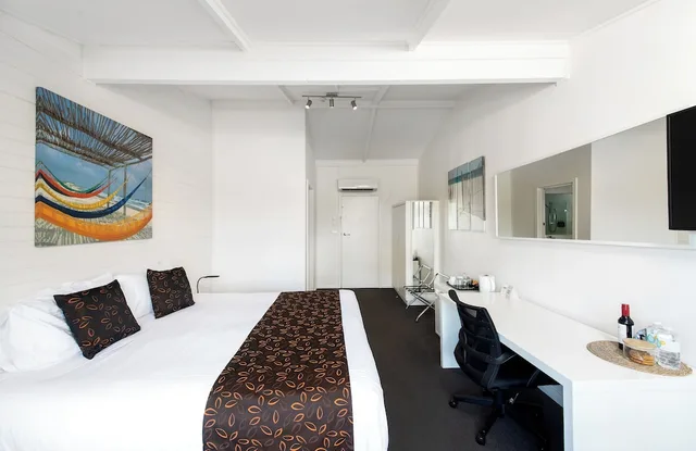 غرفة سوبيريور بسرير كوين بإطلالة على المسبح، Mercure Kangaroo Island Lodge 2/7