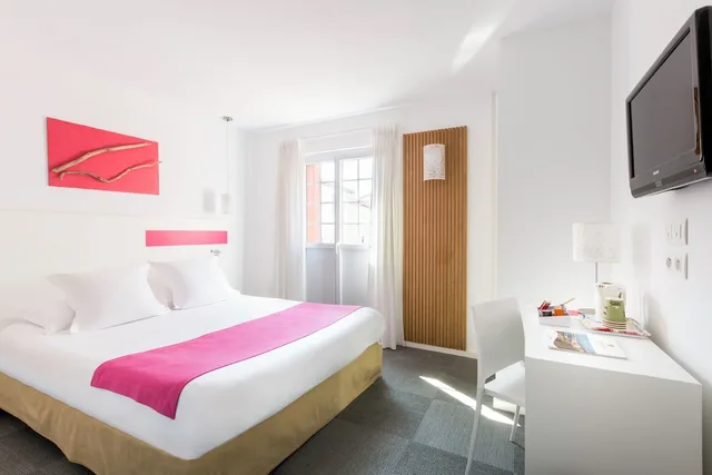 غرفة كلاسيكية بسرير كوين، Hotel Kemaris 5/10