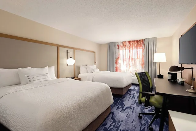 غرفة بسريرين كوين لذوي الإعاقة، Fairfield Inn Scranton 1/3