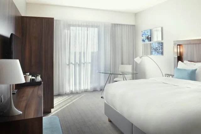 غرفة قياسية بسرير كينج، Courtyard By Marriott Brussels Eu 4/4