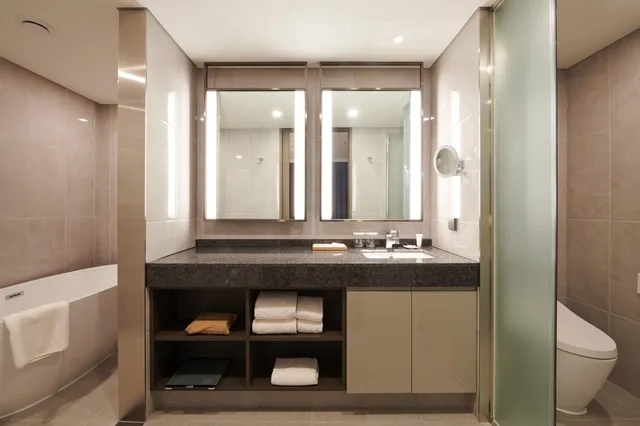 جناح جونيور بسريرين، Stanford Hotel Myeongdong 3/3