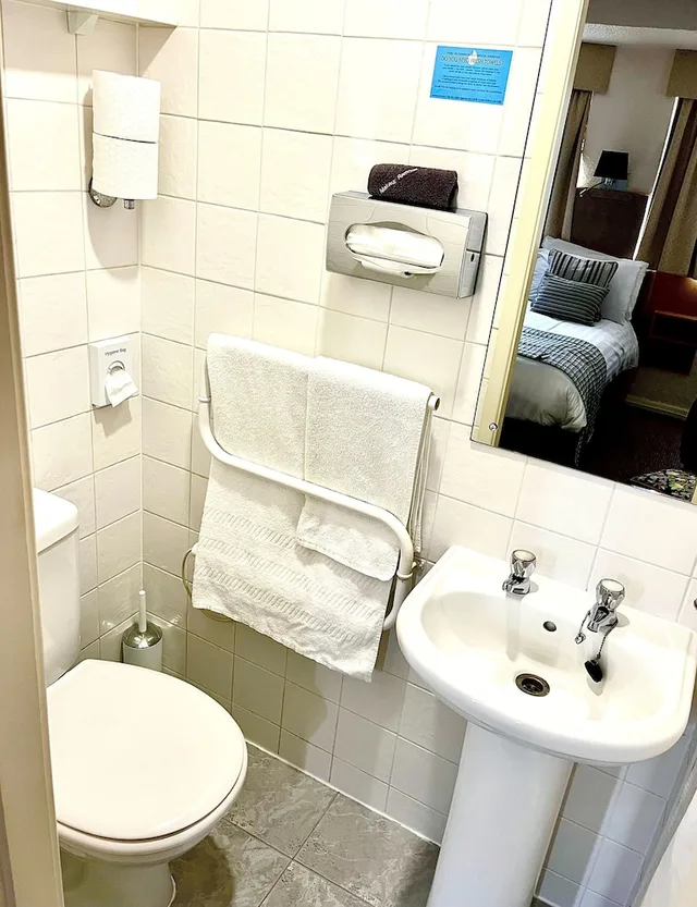 غرفة بسرير مزدوج، Clifton Court Metro Hotel 5/6