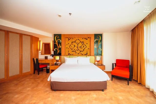 1 Bedroom, Deluxe, Suite, Centara Nova Hotel Pattaya 2/9