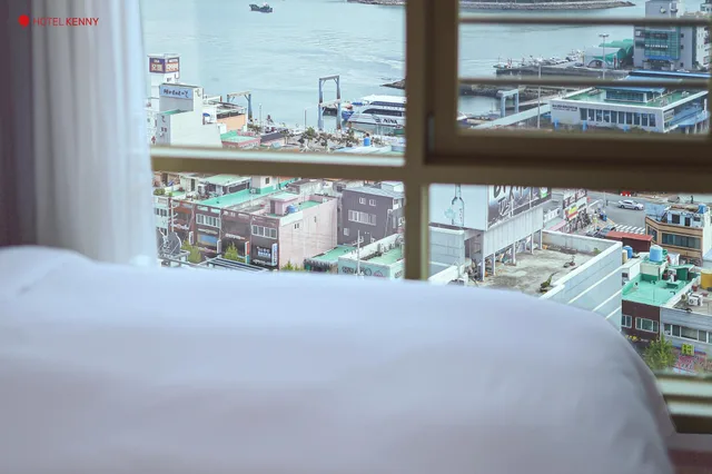 Superior, Double Bed, Ocean View, Hotel Kenny Yeosu 4/4
