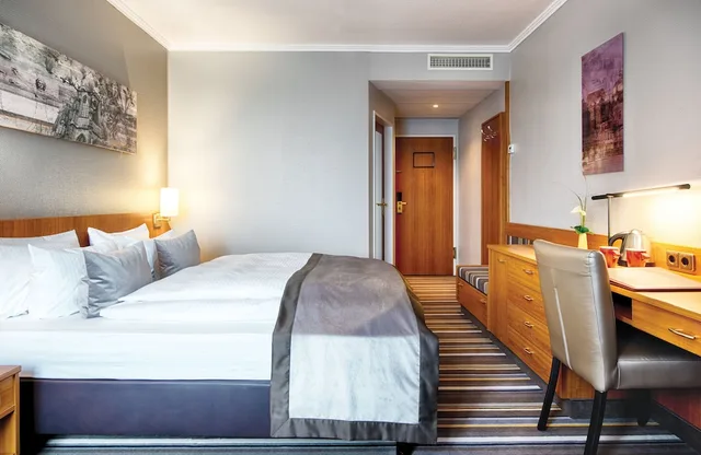Superior, Single, Leonardo Hotel Aachen 11/16