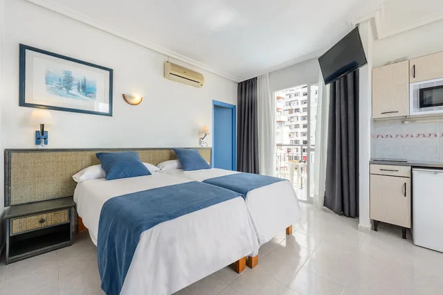 Studio, Twin Beds, Balcony, Aparthotel Vibra Del Mar 1/3