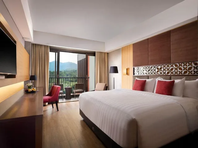 Deluxe Pool Access, Aston Sentul Lake Resort and Conference Center 1/1