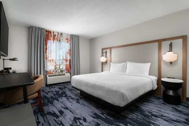 غرفة بسرير كينج لذوي الإعاقة، Fairfield Inn Suites Chattanooga South East Ridge 2/4
