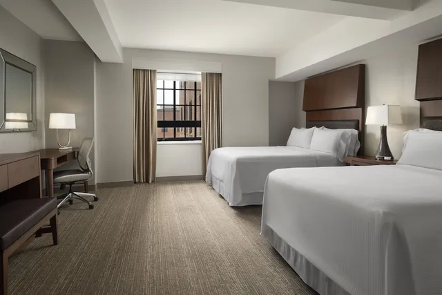 Standard, 2 Double Beds, Accessible, The Westin Portland Harborview 1/2