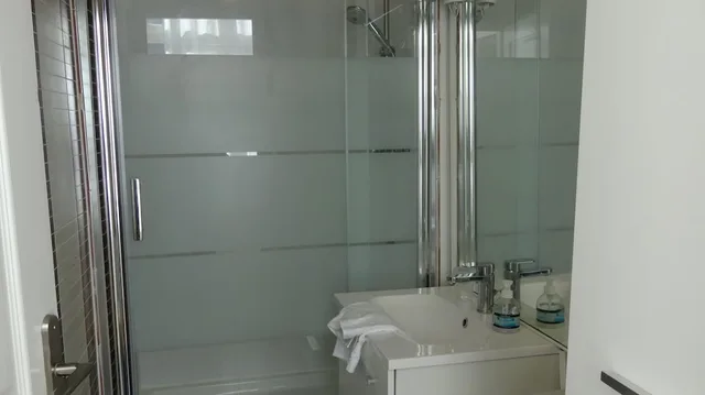شقة ديلوكس بسرير مزدوج مع أريكة، Nationale Apparthotel 2/2