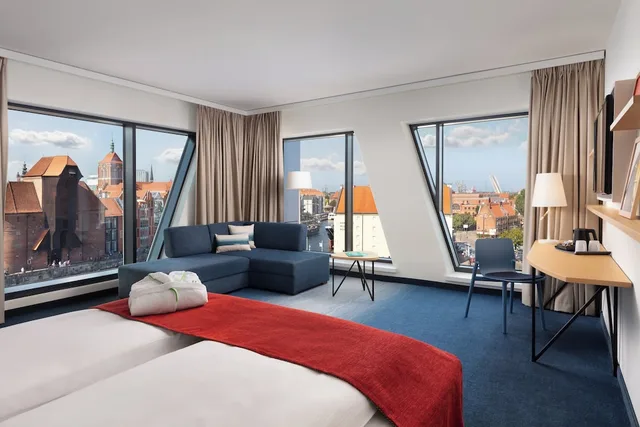 غرفة بريميوم بسرير كينج بإطلالة على النهر، Holiday Inn Gdansk - City Centre 3/10