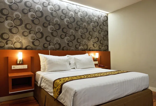 غرفة ديلوكس بسرير مزدوج، Hotel Trio Indah 2 Malang 2/10