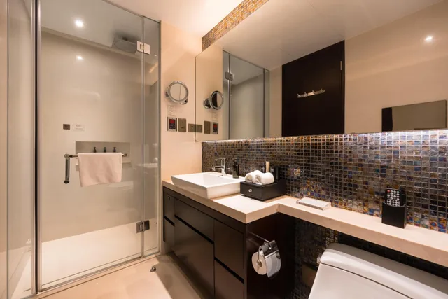 1 Bedroom, Superior, Family, Apartment, King Bed, Oakwood Premier Guangzhou 6/10