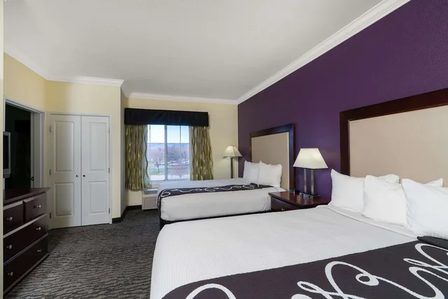 جناح بسريرين كوين، La Quinta Inn & Suites by Wyndham Loveland 1/2