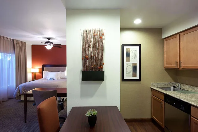 Studio, King Bed, Homewood Suites by Hilton St. Louis - Galleria 5/5