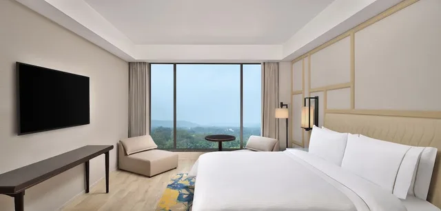 Room, King Bed, Hill View، The Westin Goa 1/7