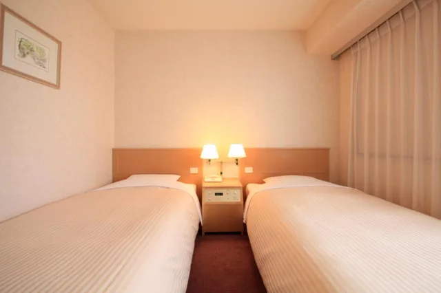 غرفة بسريرين منفصلين للمدخنين، Kofu Washington Hotel Plaza 1/4