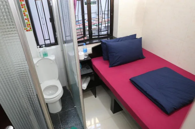 غرفة عائلية بسرير مزدوج، Icon Inn 2/2