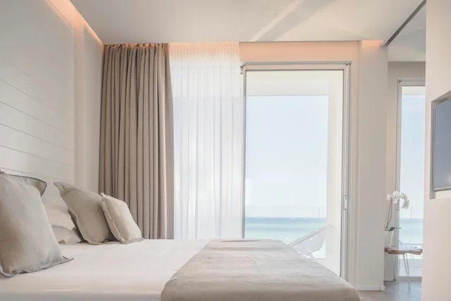 Oriente, Deluxe, Suite, King and Twin Beds, Sea View، Hotel Sans Souci 3/4