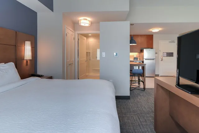 استوديو بسرير كينج مع أريكة، Residence Inn by Marriott Pigeon Forge 1/7